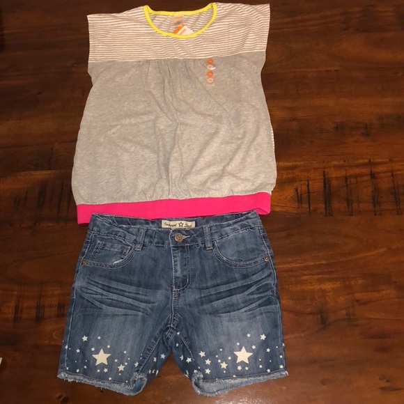 GIRLS - Picture 3 of 8